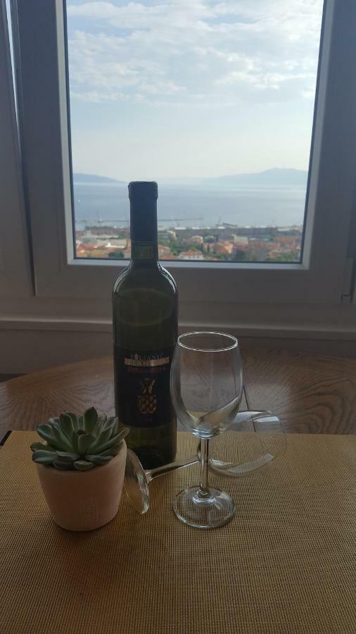 Sunny Kvarner Apartment Rijeka Bagian luar foto